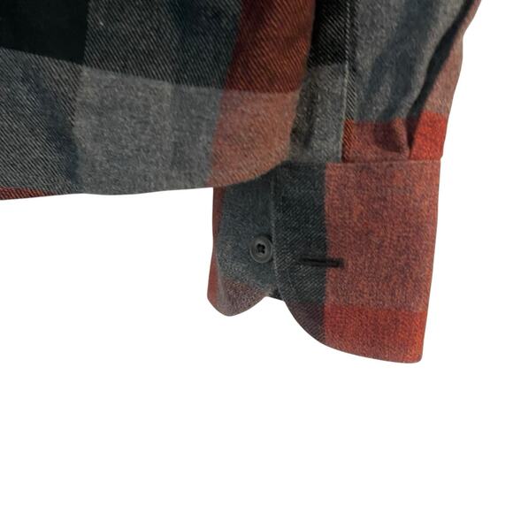 Untuckit Button Down Shirt Men's Large Barrelstone Maroon Plaid Long Sleeve - Picture 4 of 6